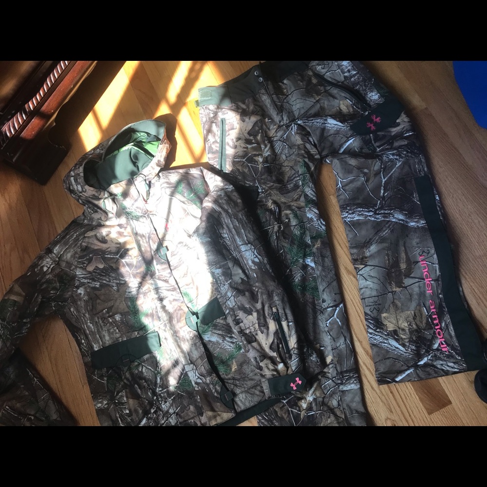 Under armour snow outfit